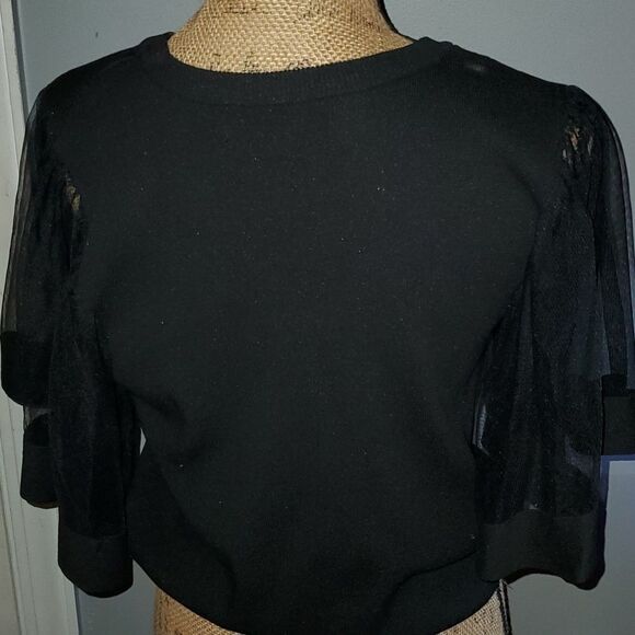 Short sleeve sweater NWOT  - Picture 3 of 4
